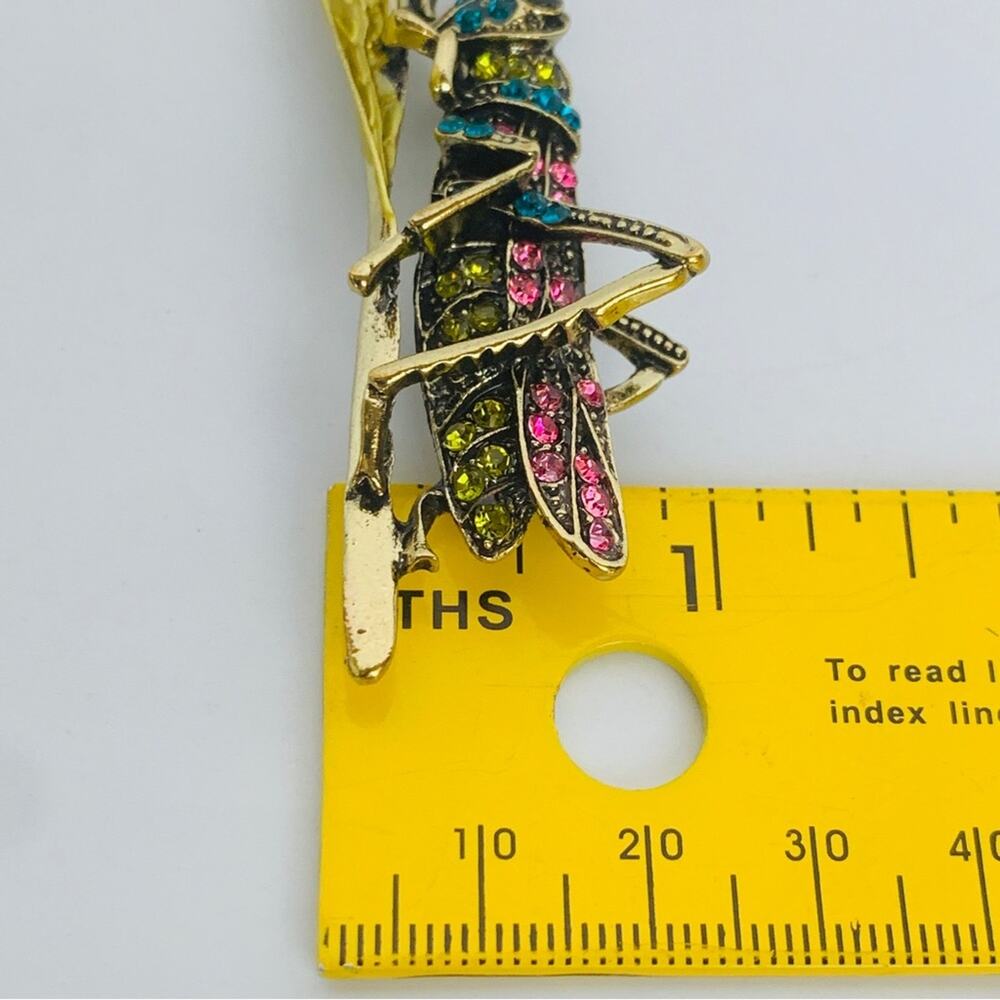 Rhinestone Grasshopper Pendant Brooch - Picture 7 of 7